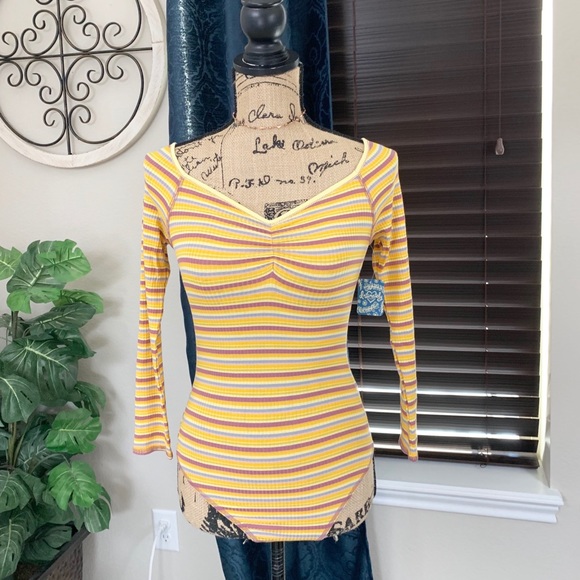 Free people bodysuit - Picture 3 of 7